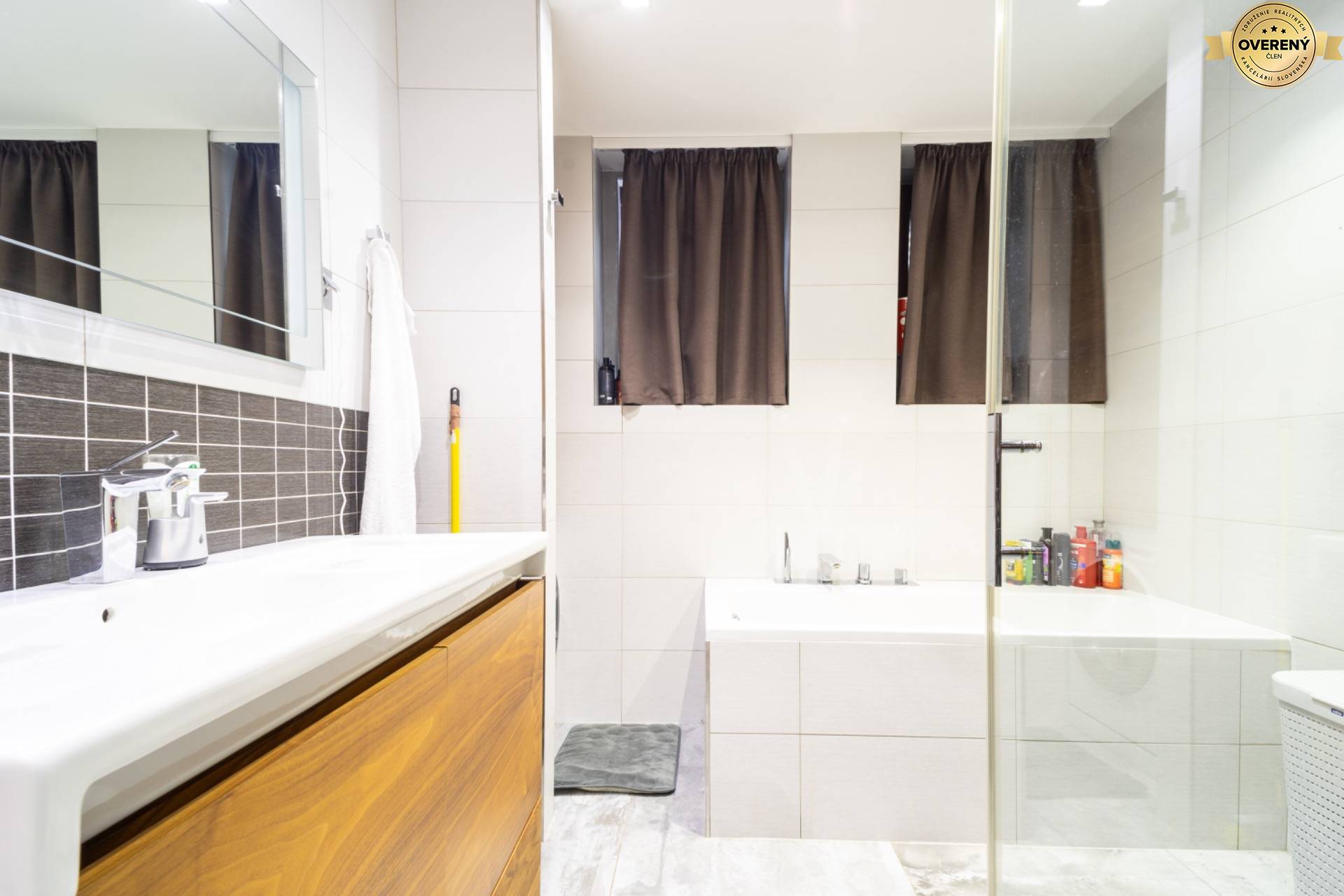 3i Svätoplukova-9.JPG